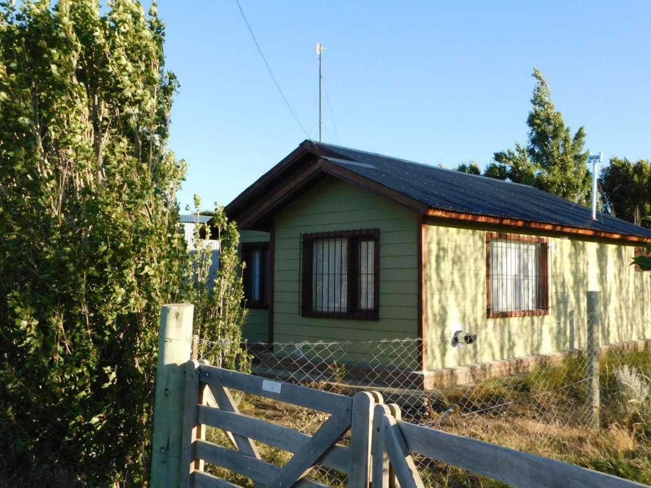 Cabanas Los Coirones El Calafate Esterno foto